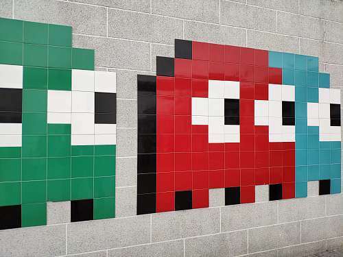 hong kong blue, red, and green Pac-Man wall painting tsim sha tsui